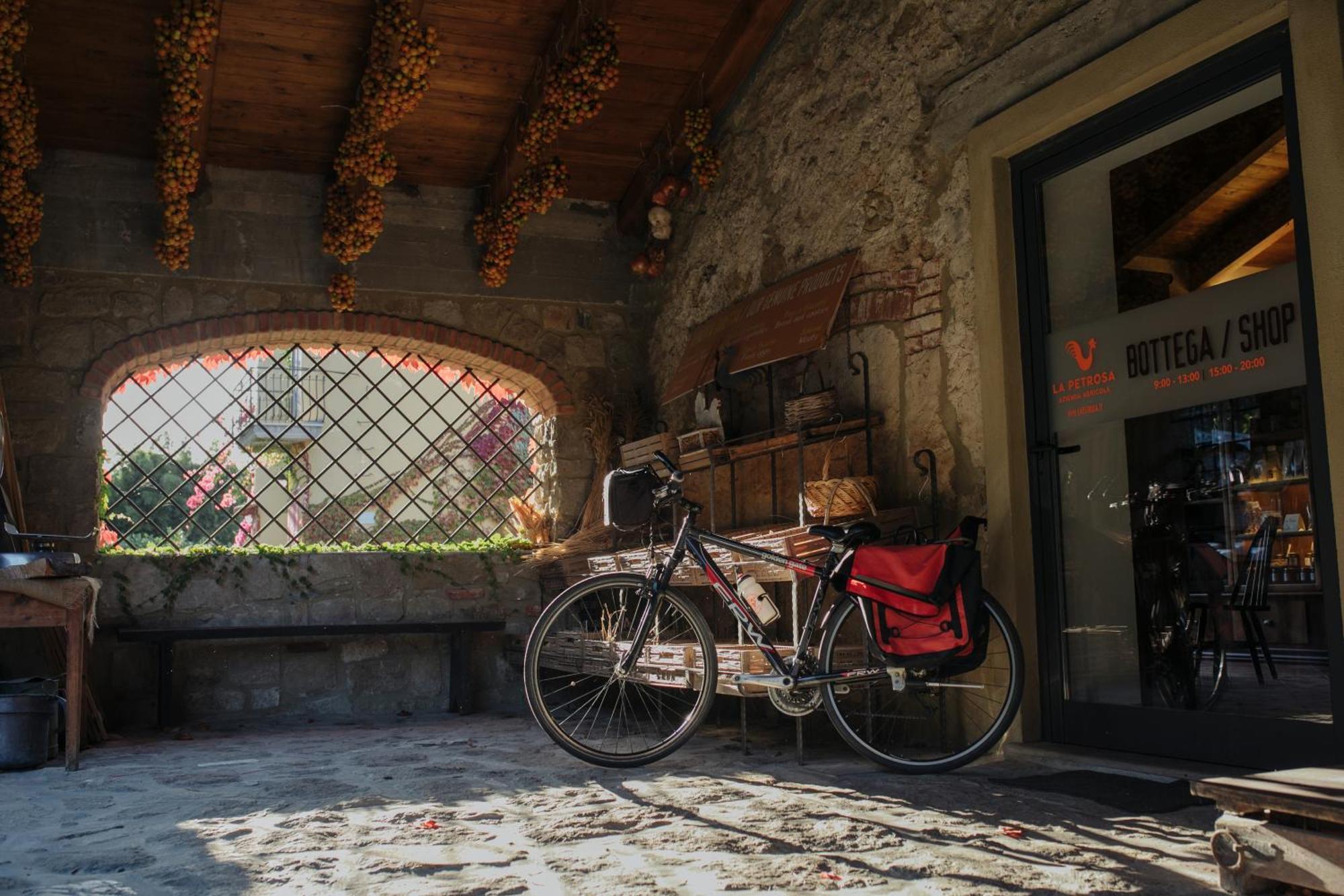 Agriturismo La Petrosa Ceraso Экстерьер фото