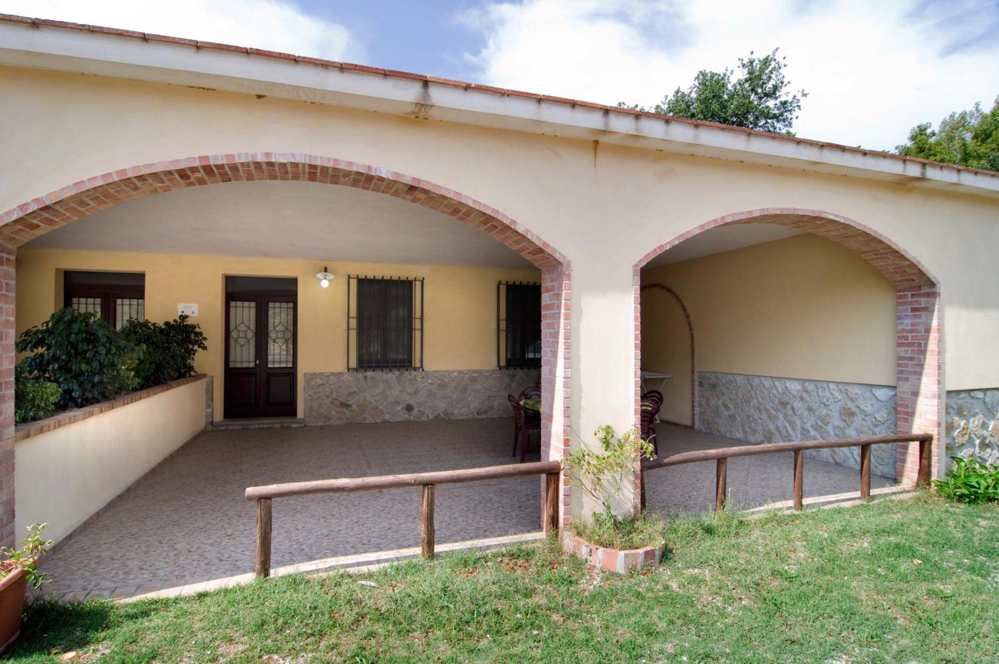 Agriturismo La Petrosa Ceraso Экстерьер фото